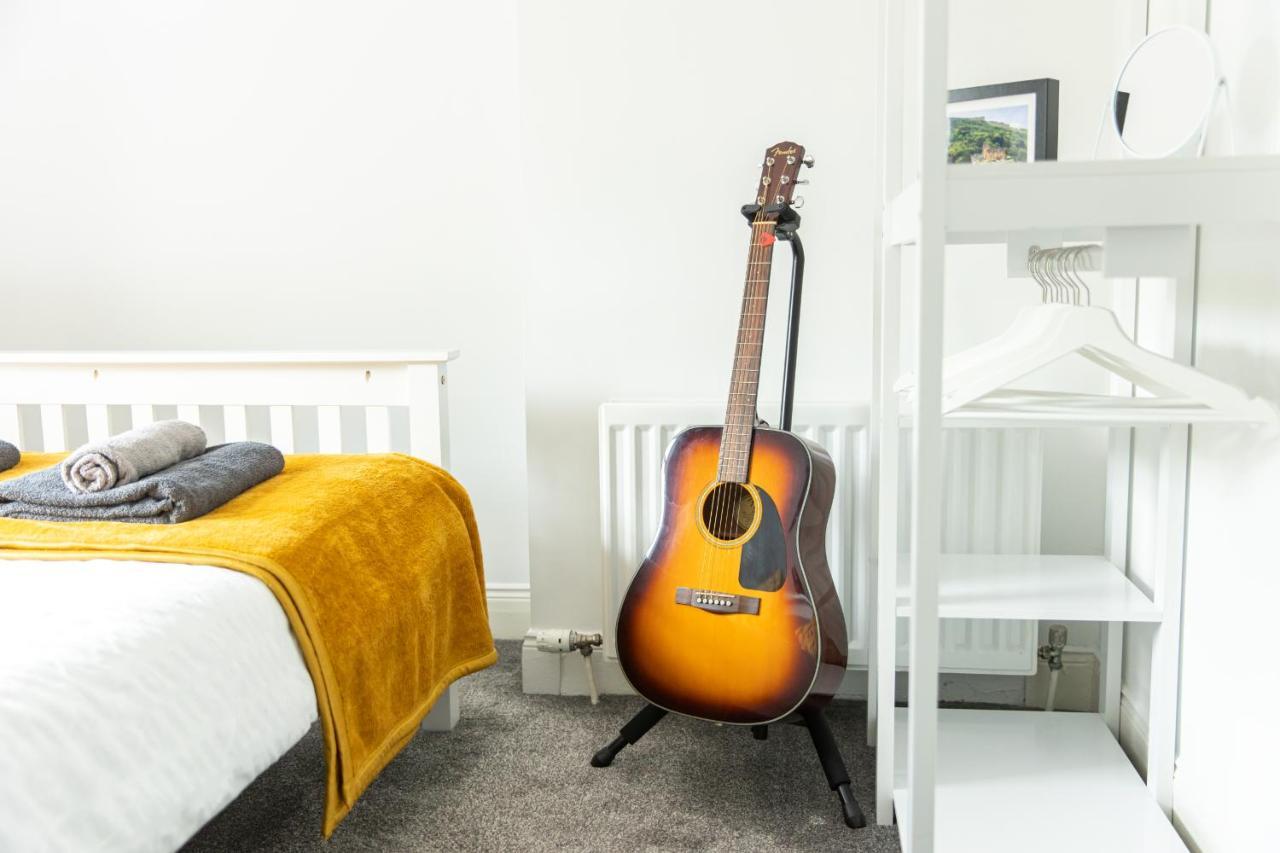 Entire Family Home , Large Rear Garden And Free Parking Belfast Dış mekan fotoğraf