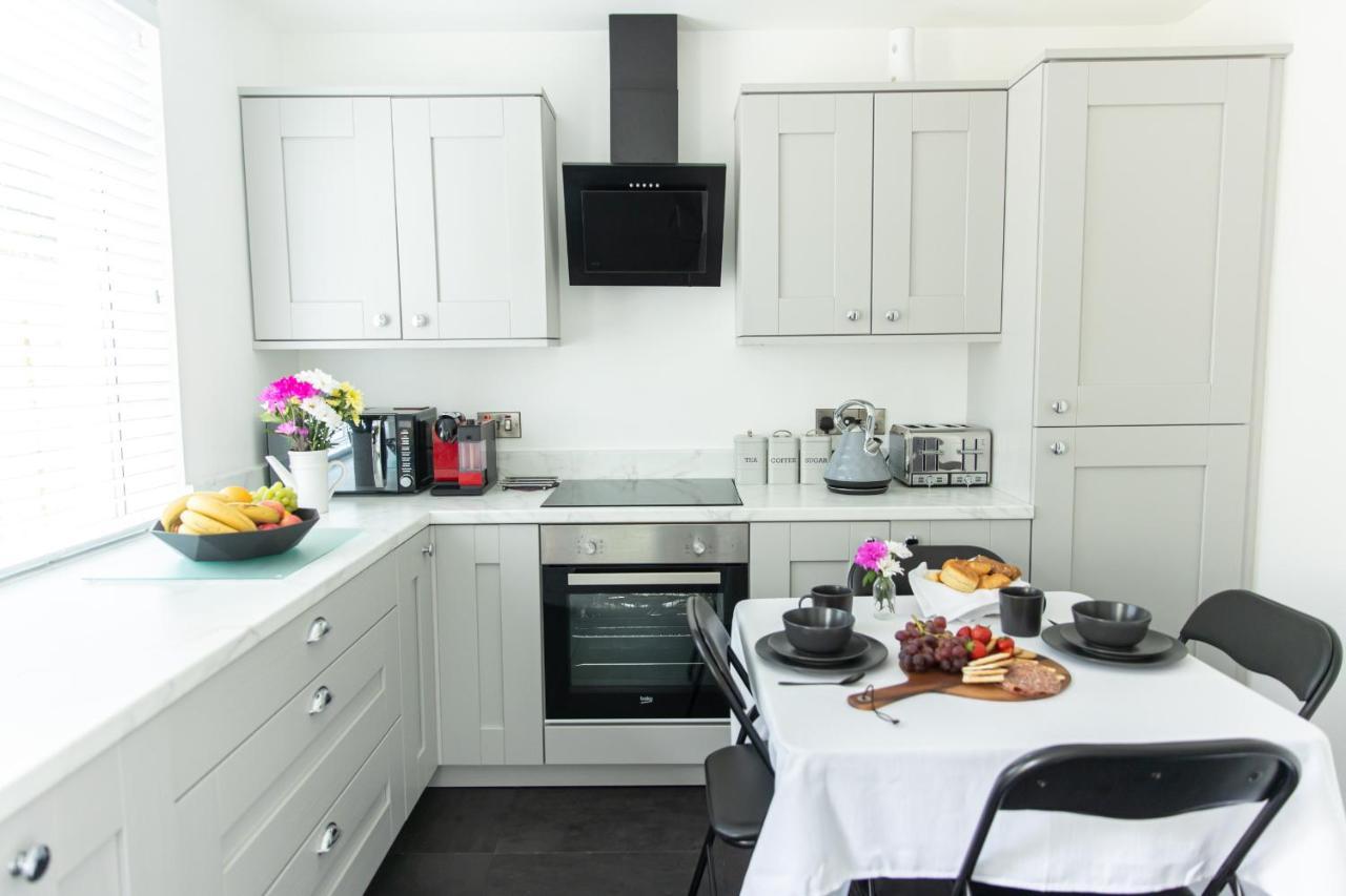 Entire Family Home , Large Rear Garden And Free Parking Belfast Dış mekan fotoğraf