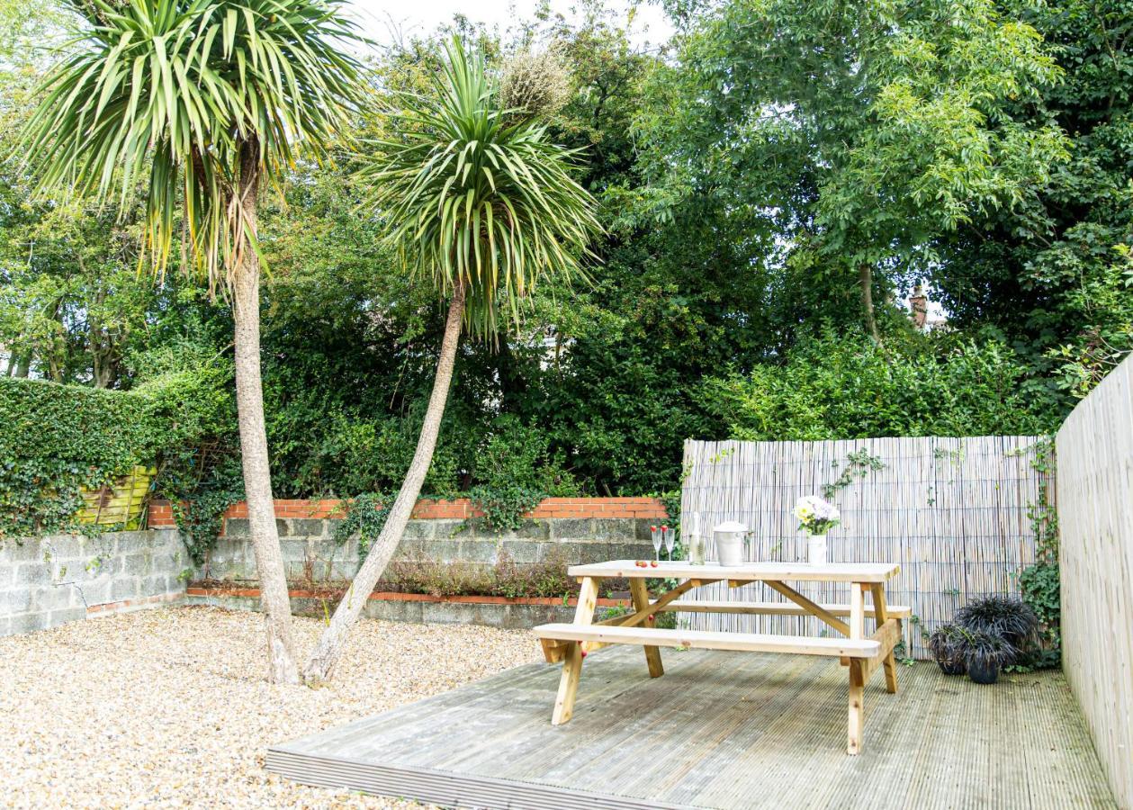 Entire Family Home , Large Rear Garden And Free Parking Belfast Dış mekan fotoğraf